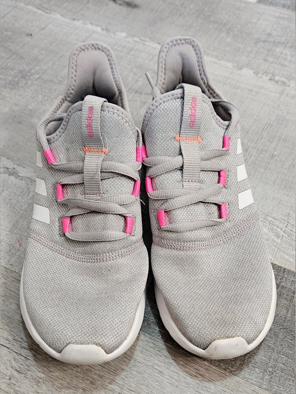 Adidas Cloudfoam Women's Sneakers Gray Pink White 8.5 Memory Foam Athletic Shoes